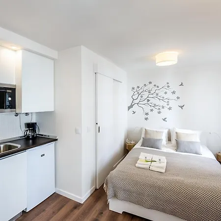 Apartment Gale Terceiro